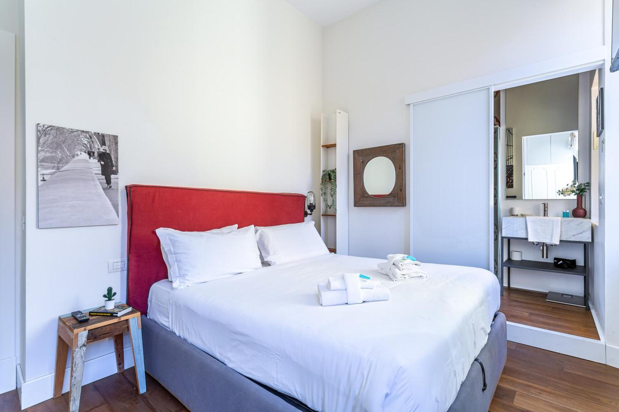 Iflat Contemporary Design Living In Appartamento Roma